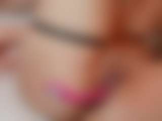 AileenAxa's Live Sex Cam Show