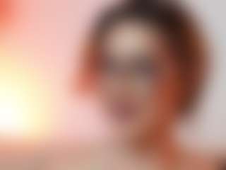 AileenAxa's Live Sex Cam Show