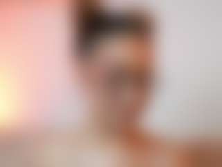 AileenAxa's Live Sex Cam Show
