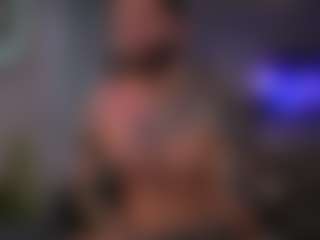 Live cam show with FrankFarrell - Orgasm on Uber Horny