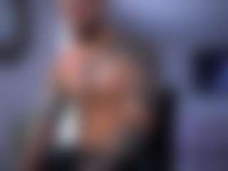 Live cam show with FrankFarrell - Spank on Camsoda