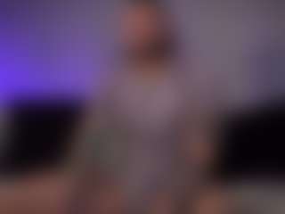 Live cam show with FrankFarrell - Beardy on Camsoda