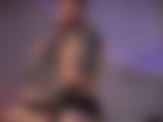 Live cam show with FrankFarrell - Brown Eyes on TeamSkeetLive