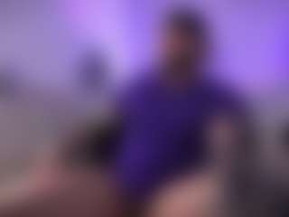 Live cam show with FrankFarrell - Colombia on CamSextacy