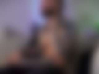 Live cam show with FrankFarrell - Big Cock on Camsoda