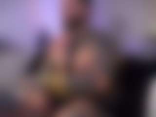 Live cam show with FrankFarrell - Uncut on Gym Cam Girls