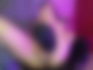 Live cam show with Anny - Butt Plug on Camsoda
