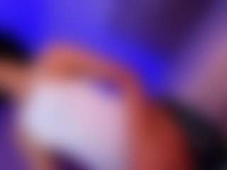 Live cam show with malikalena - Tease on Camsoda