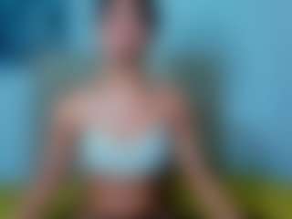 Live cam show with malikalena - Orgasm on SmokeAndPoke