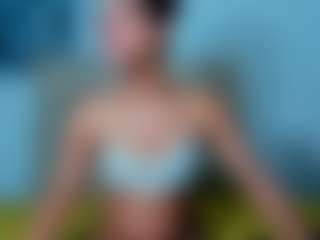 Live cam show with malikalena - Ejaculation on Big Tits