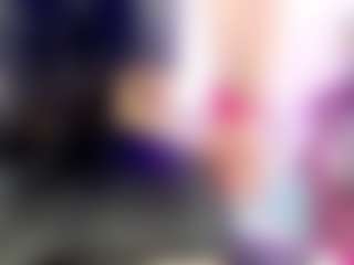 Live cam show with 01-Brendaa - Fake Tits on Free Soda