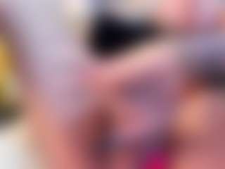 AlenaRios's Live Sex Cam Show