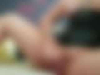 AlenaRios's Live Sex Cam Show