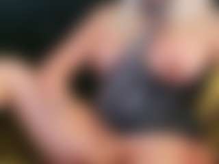 AlenaRios's Live Sex Cam Show