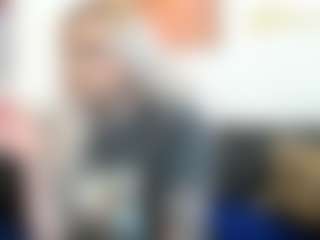 Live cam show with AlenaRios - Implants on Free Soda