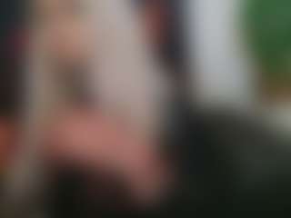 Live cam show with AlenaRios - English on Camsoda