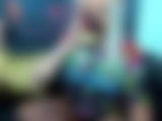 AlenaRios's Live Sex Cam Show