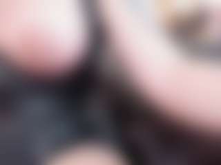 AlenaRios's Live Sex Cam Show