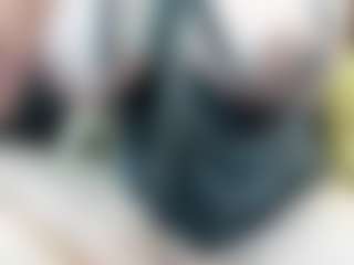 AlenaRios's Live Sex Cam Show