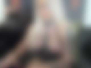 AlenaRios's Live Sex Cam Show