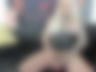 Live cam show with AlenaRios - Caucasian on crypto-cams
