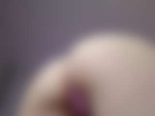 Tate's Live Sex Cam Show