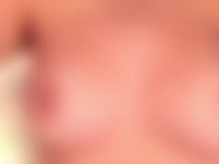 Live cam show with lissafeniix - Ahegao on Camsoda