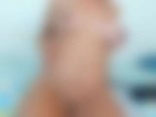 MiiaPonss's Live Sex Cam Show