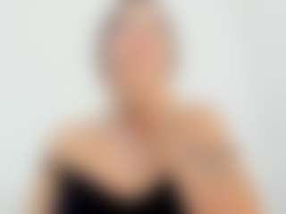 MiiaPonss's Live Sex Cam Show