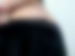 MiiaPonss's Live Sex Cam Show