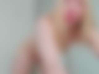 Sundy-Rose's Live Sex Cam Show
