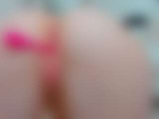 Sundy-Rose's Live Sex Cam Show
