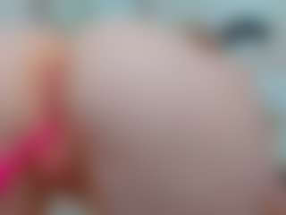 Sundy-Rose's Live Sex Cam Show