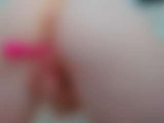 Sundy-Rose's Live Sex Cam Show