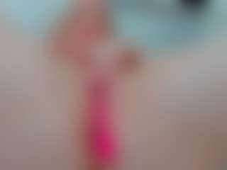Sundy-Rose's Live Sex Cam Show
