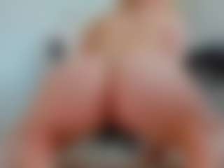 Sundy-Rose's Live Sex Cam Show