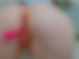 Sundy-Rose's Live Sex Cam Show