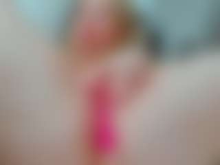 Sundy-Rose's Live Sex Cam Show