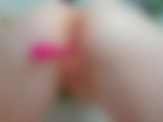 Sundy-Rose's Live Sex Cam Show