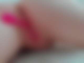 Sundy-Rose's Live Sex Cam Show