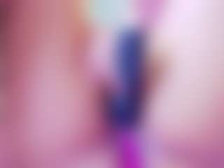 Live cam show with curvybuffgirllll - Middle Aged on dasdasdadada.com