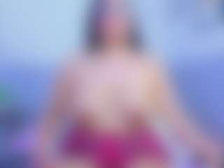 curvybuffgirllll's Live Sex Cam Show