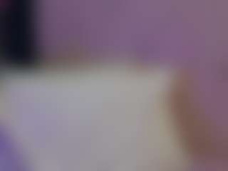 curvybuffgirllll's Live Sex Cam Show