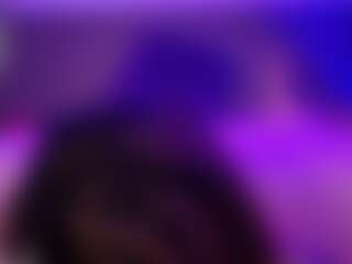 Live cam show with Iamvictoria06 - Rubia on StripNow