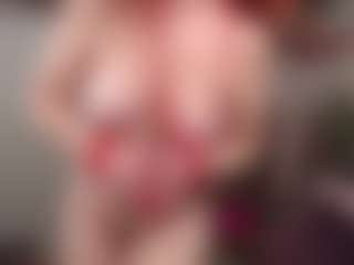 Kora Racy's Live Sex Cam Show