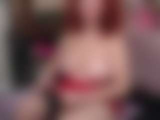 Live cam show with Kora Racy - Mature on AdultVida.com