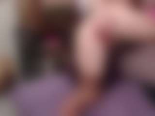 Live cam show with Kora Racy - Big Tits on 1on1-livenow