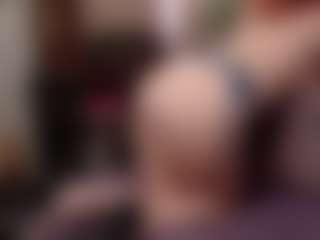 Live cam show with Kora Racy - Striptease on Mixed Magazine Live