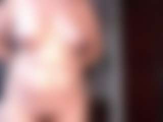 Show en direct avec Kora Racy - Hairy Pussy sur Camsoda
