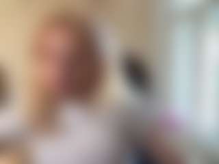Live cam show with MilaHill - Kisses on 1on1-livenow